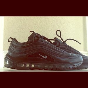 ACCEPTING OFFERS! Nike air max 97 women’s size 8